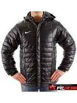 P�nsk� zimn� bunda s kapuc� Nike - klikn�te pro v�t�� n�hled